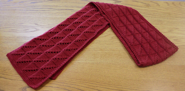 Eyelet Pleats Scarf