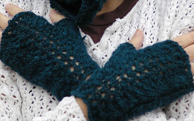 Feather and Fan Fingerless Gloves