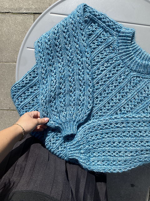 Vik sweater