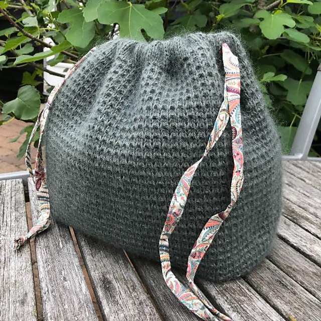 Oliva Tote Bag