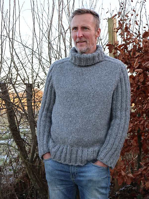 Lapis Sweater