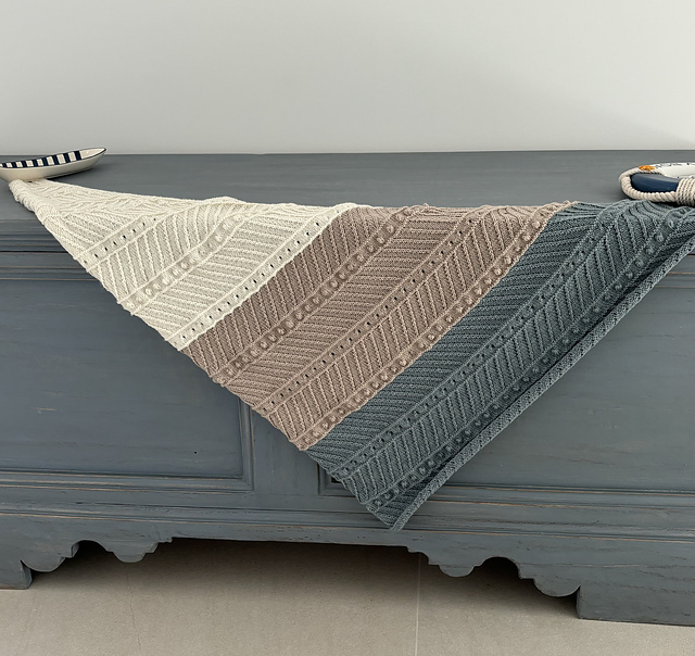 Simmetrie Shawl