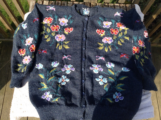 Kit Pull 'Fleurs Caspiennes' Jamie & Jessi Seaton En Laine Vintage - Marques Rowan/Forsell, NEUF