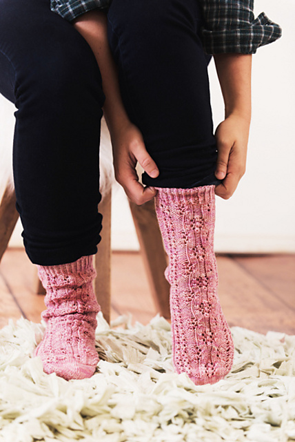Frozen Roses Socks