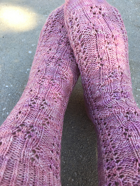 Roses Frozen Socks