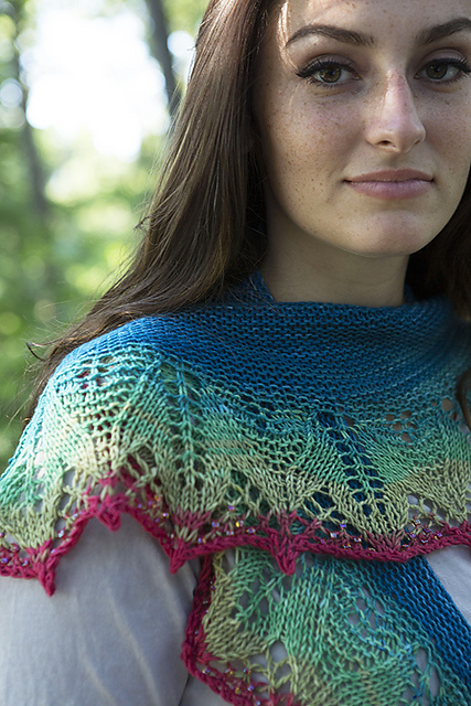 Vernice Gradient Shawl