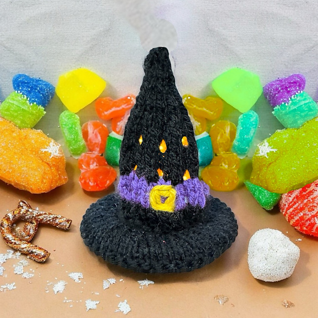 Ravelry Halloween Witch Hat tea light holder pattern by Rebecca Roberts