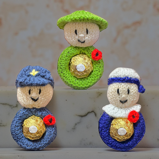Remembrance Army, Navy  RAF choc deocrations