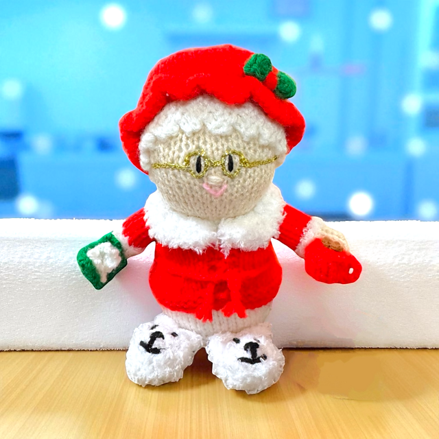 Bedtime Christmas Mrs Claus choc cover / toy