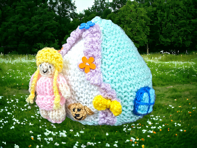 Summer Tent choc cover / Camping Holiday toy
