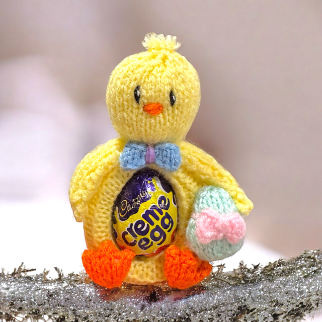 Hanging Easter Chick Creme Egg Decoration