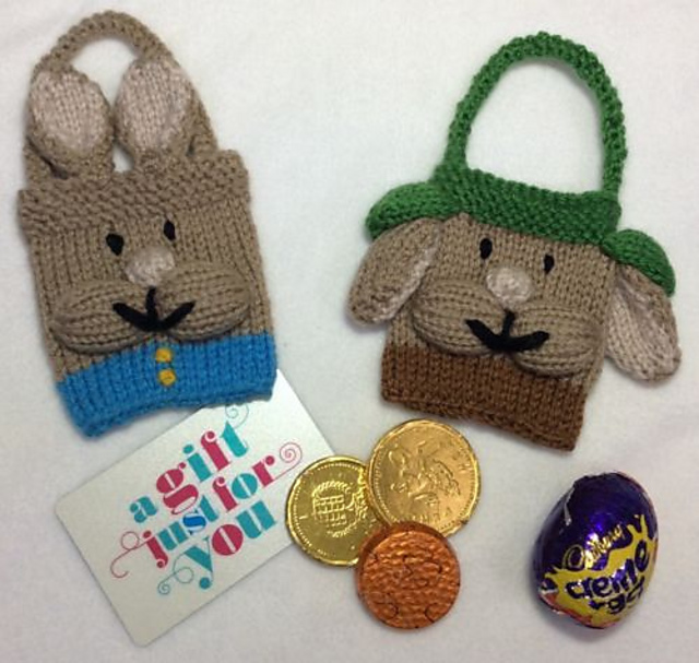 Peter Rabbit Patterned Bag Ravelry: Peter Rabbit and Benjamin Bunny Gift Bags pattern by Rebecca ...