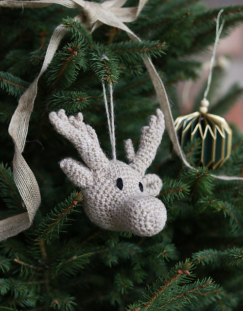 Reindeer decoration