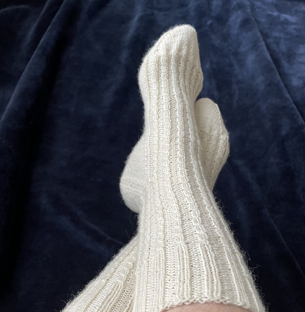 Simple Cabled Socks