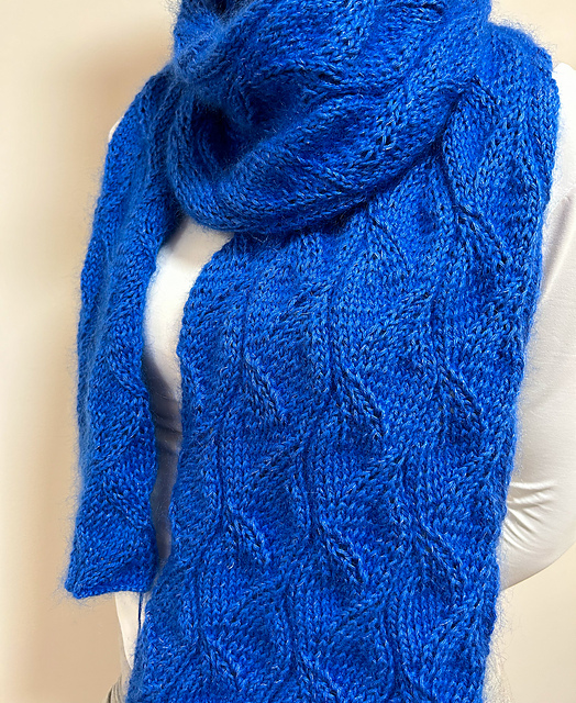 Wavy Winter Scarf