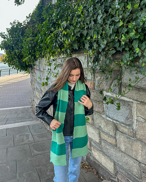 The Linea Scarf