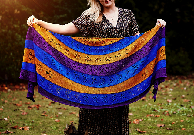 Sun, Moon and Rising Shawl