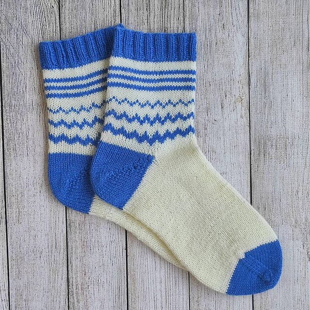 Ocean Vibes Socks