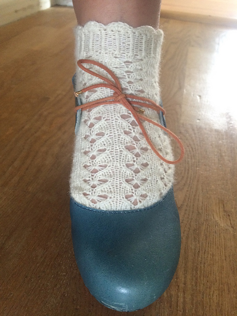Tiny Hearts Engineered socks