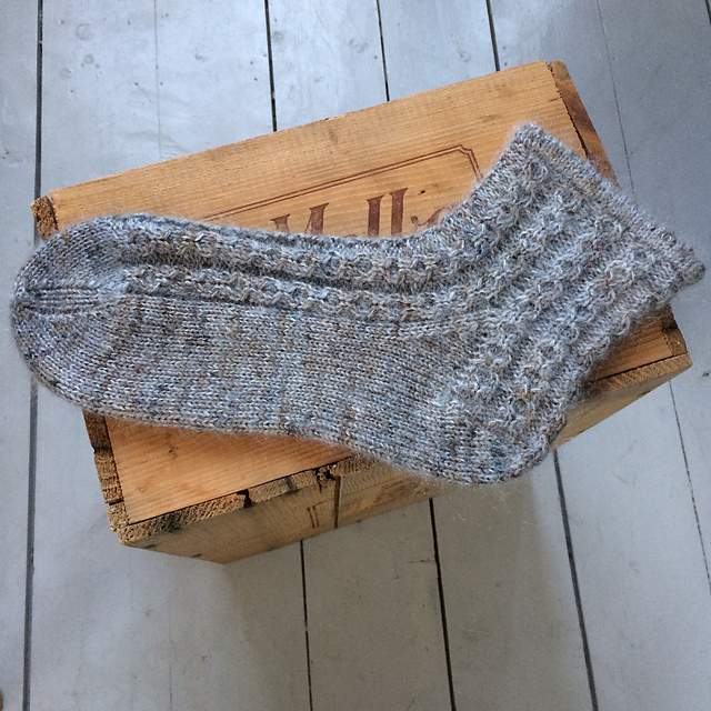 String of Pearls Socks