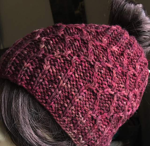 Squooshy Arrow Hat
