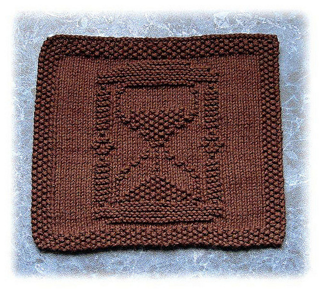 Hourglass Dishcloth