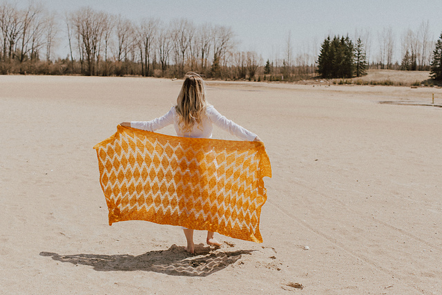 Golden Leaves Wrap