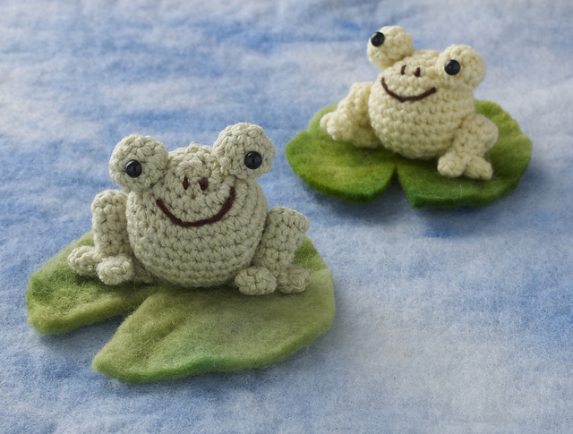 Lovey frogs