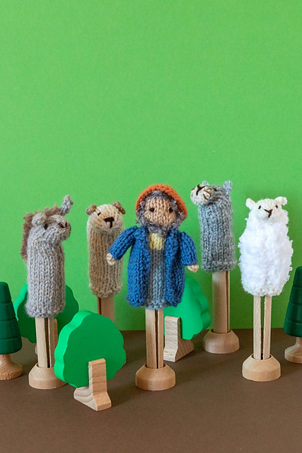 Farmyard Finger Puppets set B