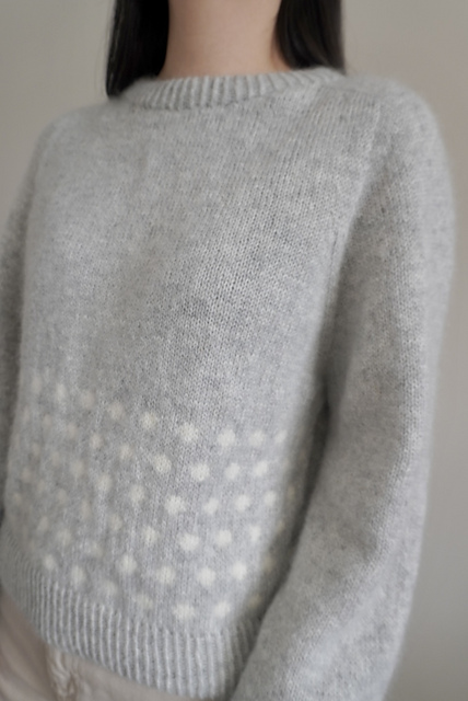 Snowdrops Sweater