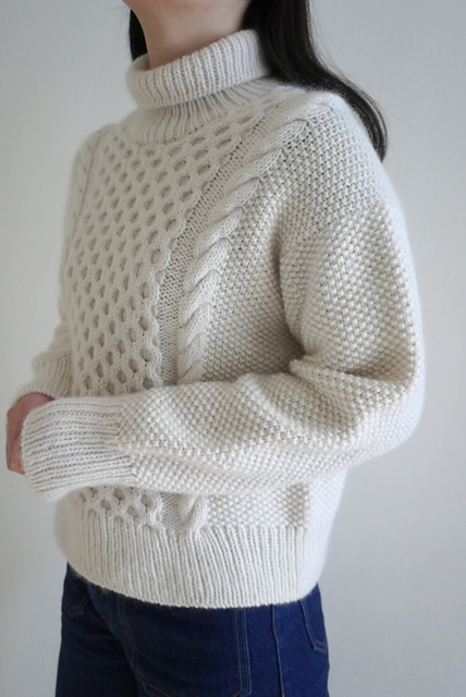 Hachi Sweater