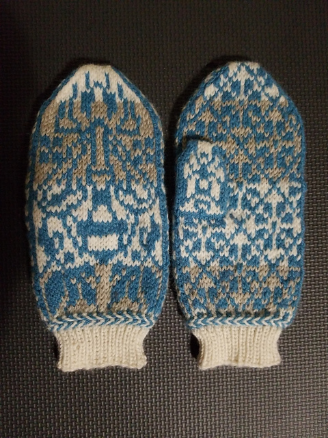 Jester's Mittens
