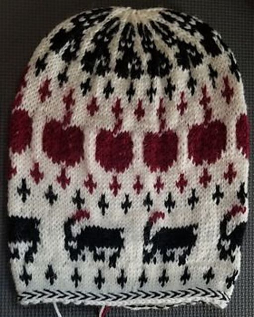 VVarm VVitch Cap