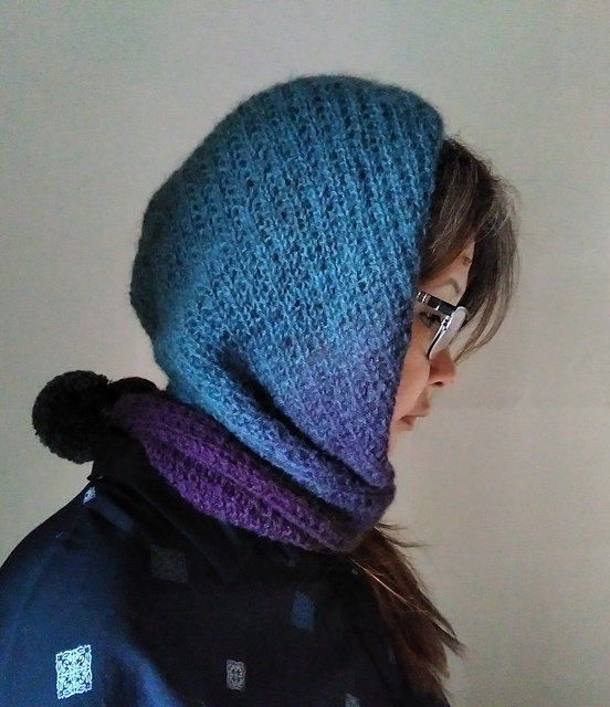 Diagonal hooded scarf