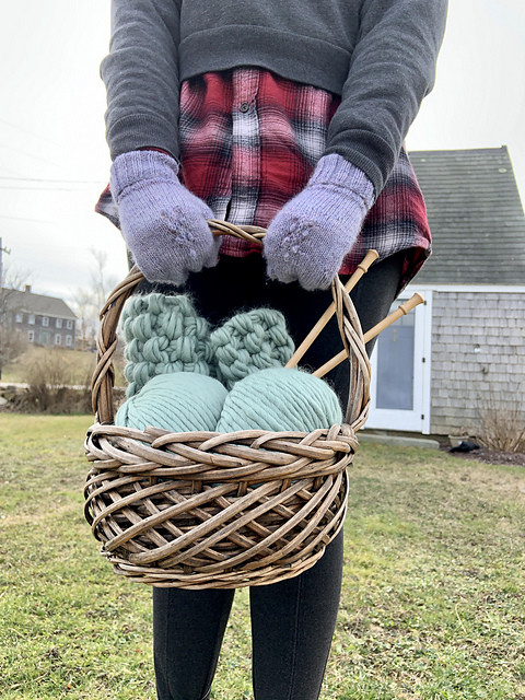 Lovely Lavender Mittens
