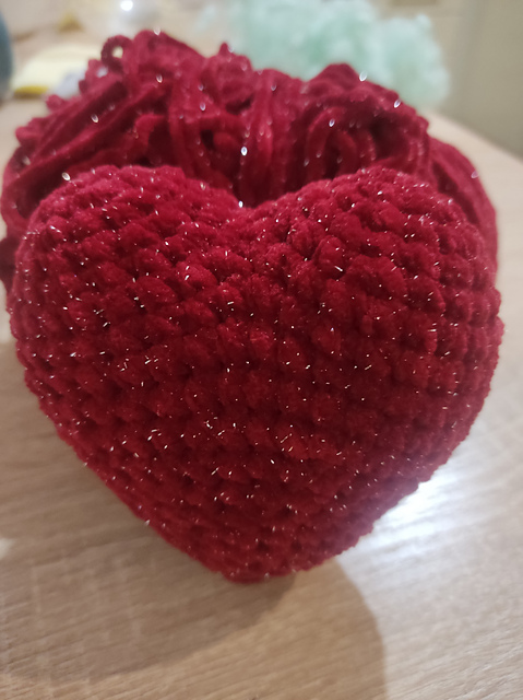 Plush Heart wirh Lurex