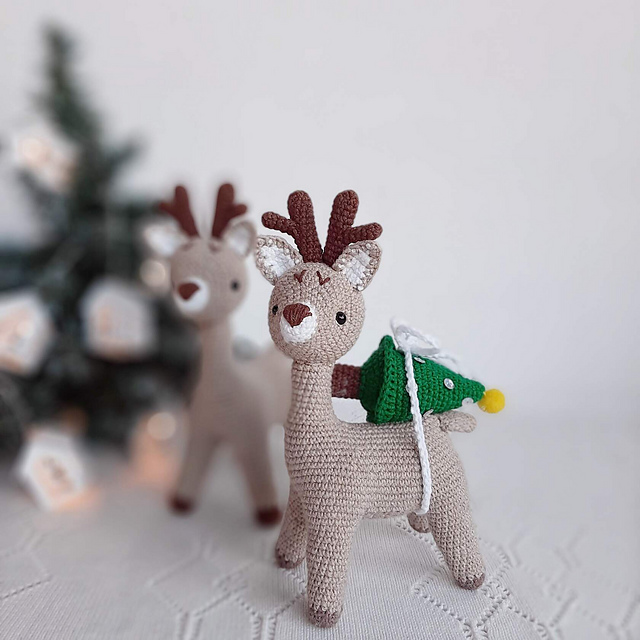Christmas deer
