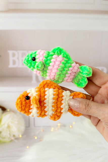 Fish Clicker Fidget Ravelry: Fish Fidget Clicker pattern by Kyrychenko Natalia