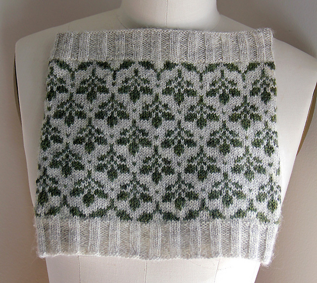 Hello Spring! Cowl