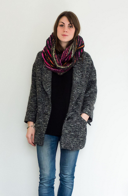 Rainbow cowl