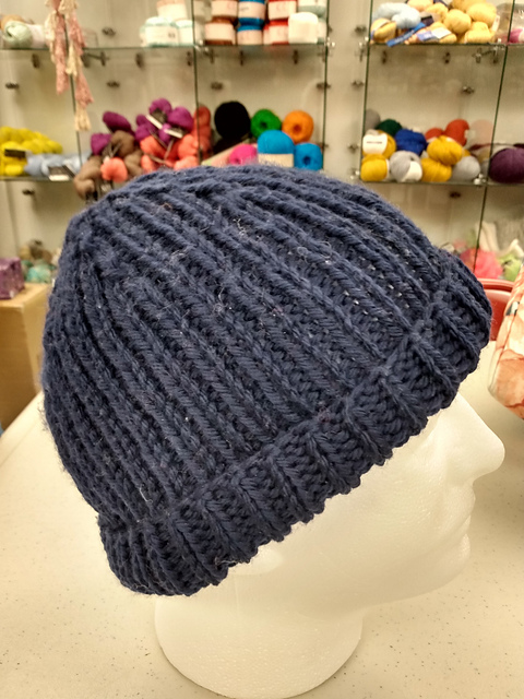 Beanie (1 x1 rib)