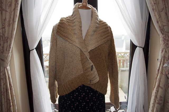 Wide-collar Jacket
