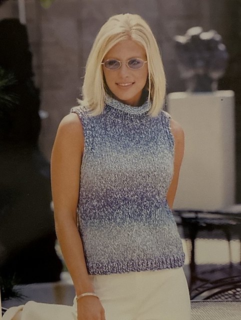 Trendy Sleeveless Pullover
