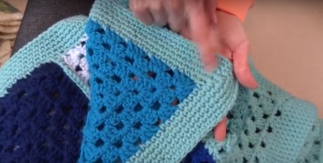Single crochet border