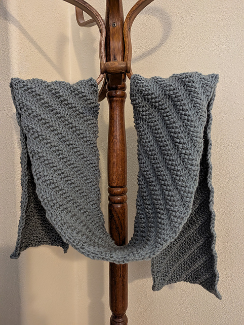 Sloped Stripe Scarf