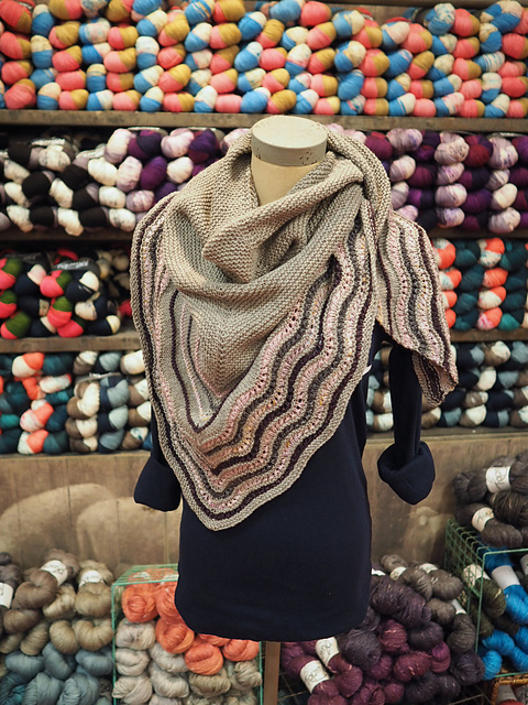 Shooters Shawl