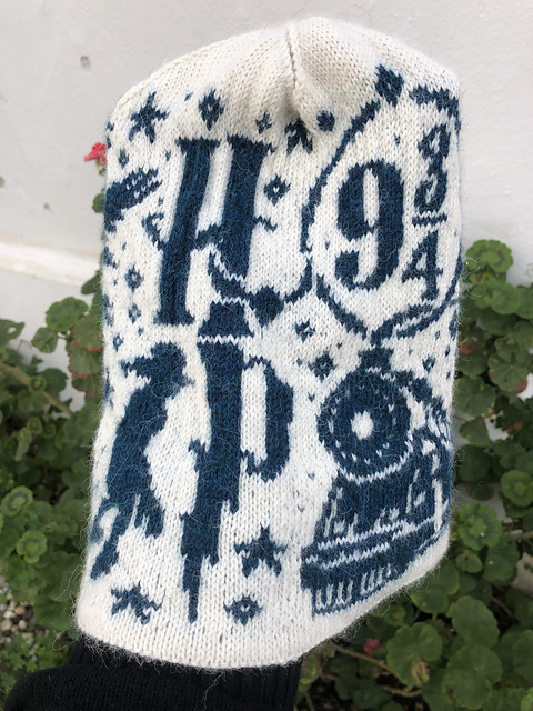 HP 2 beanie