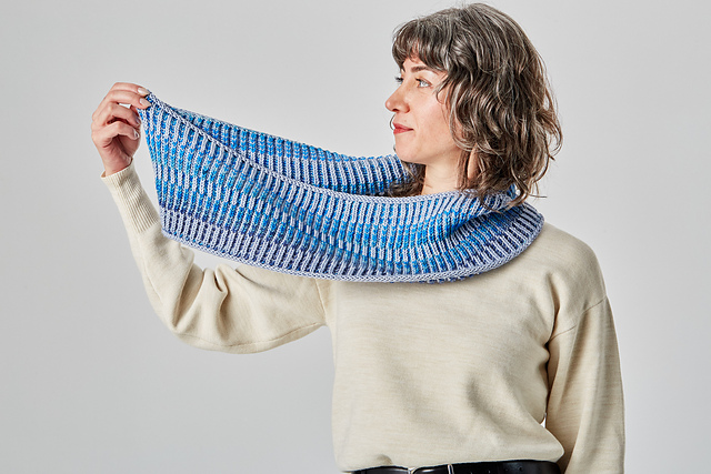 Cascade River Cowl