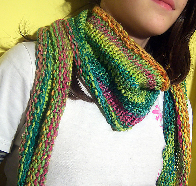Minimal Scarf