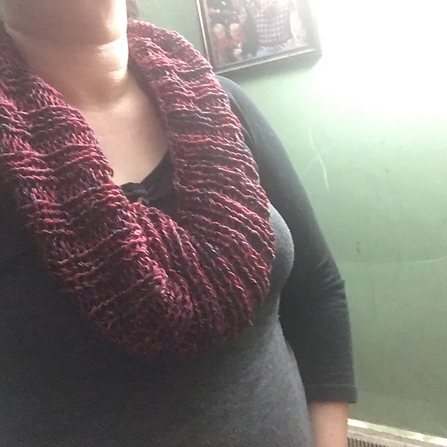 Snow Globe Christmas Cowl